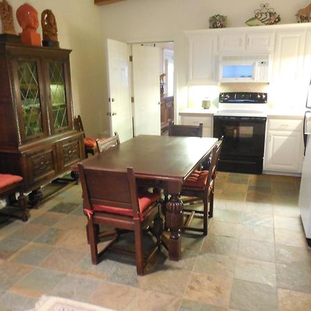 Dogwood Springs Lodgings Mineola الغرفة الصورة